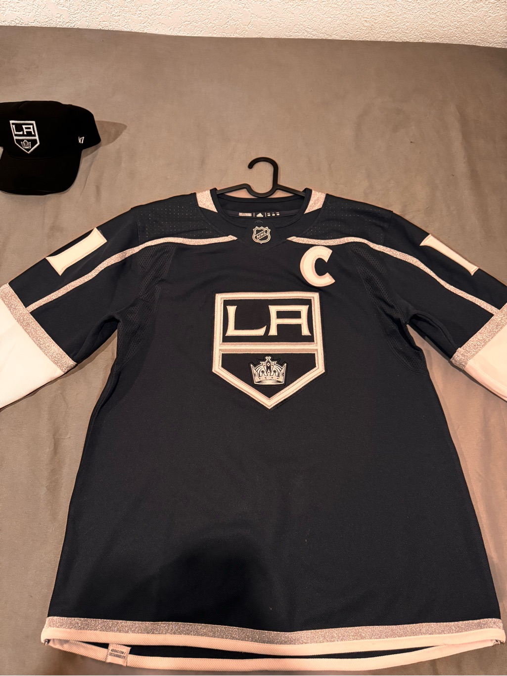 Brand Adidas Men's Anze Kopitar La Kings Authentic Nhl Jersey & La Kings Hat